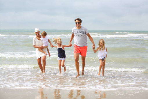Familie-fotografie-WoerdenA-perfect-day-at-the-beach
