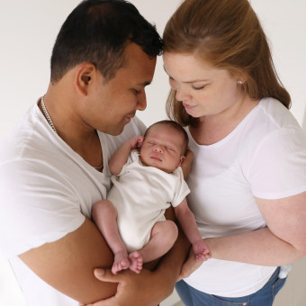 Gezin van vier, newbornfotografie, babyfotografie