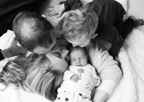newbornfotografie new family baby geluk